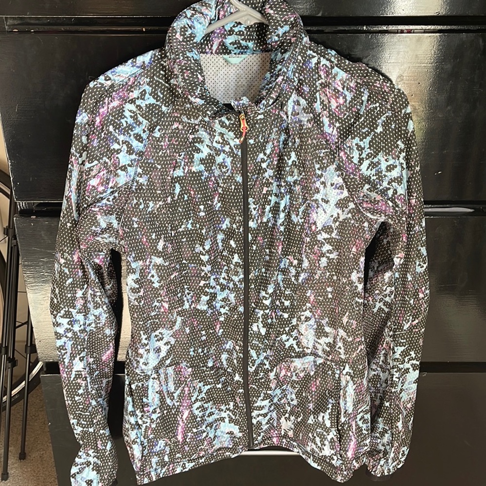 Lululemon rain running jacket